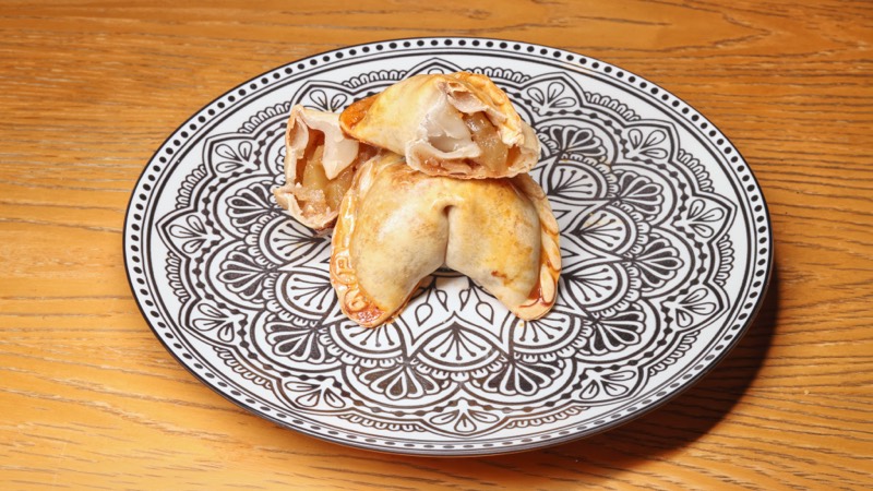 Apple empanada